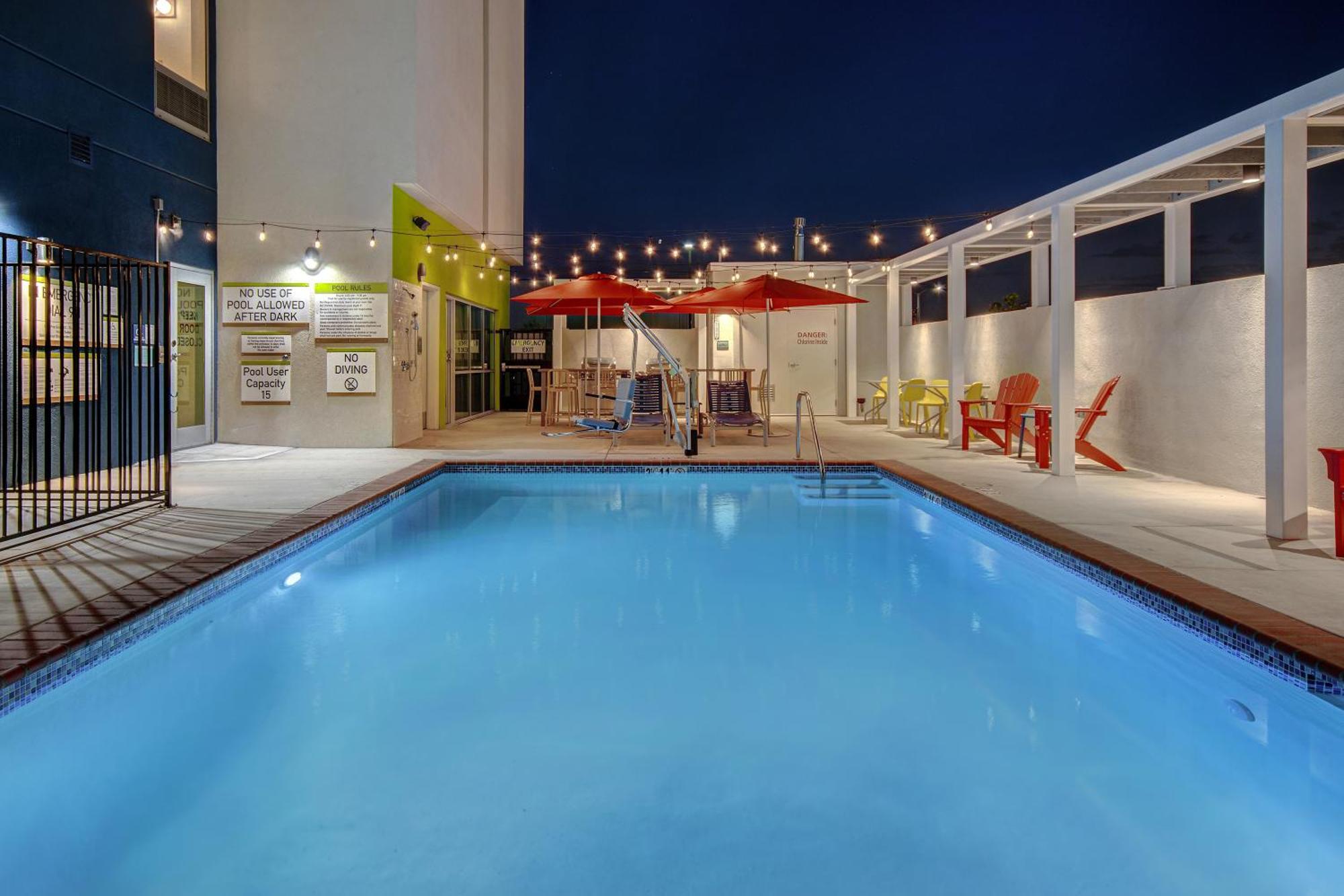 Home2 By Hilton Garden Grove