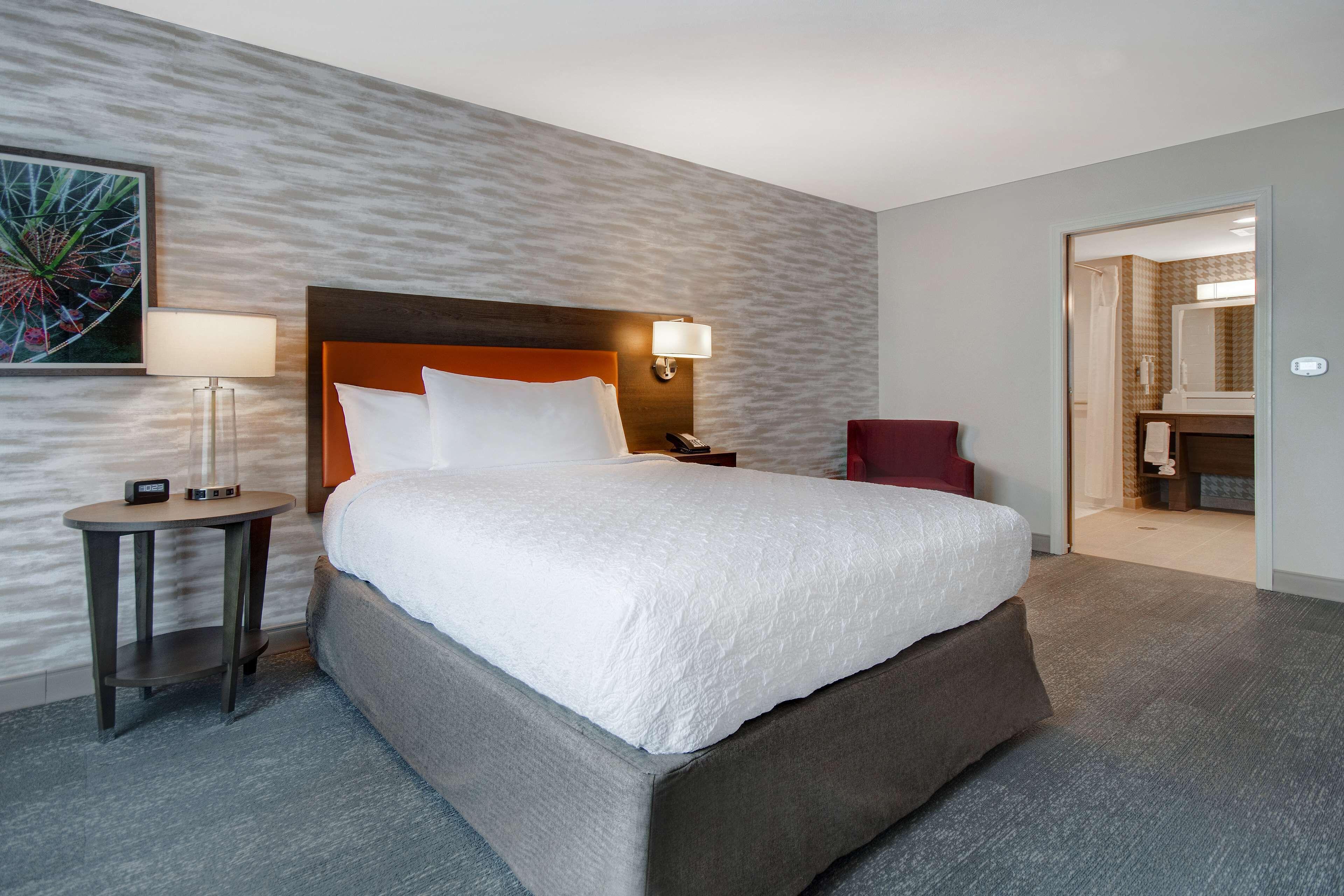 Hotel Home2 By Hilton Garden Grove